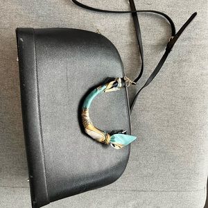 Black shoulder bag